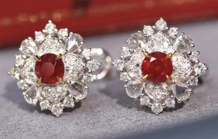 1.3ct Pigeon Blood Ruby 18Kt Gold Earrings