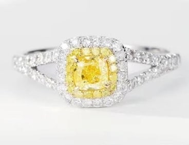 Natural Yellow Diamond 18Kt Gold Ring