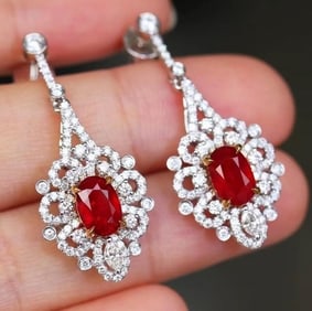 2.07ct Pigeon Blood Ruby 18Kt Gold Earrings