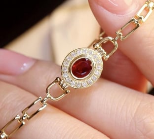 1ct Pigeon Blood Ruby 18Kt Gold Bracelet