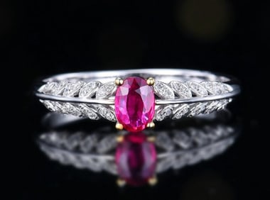 0.9ct Natural Sapphire 18Kt Gold Ring