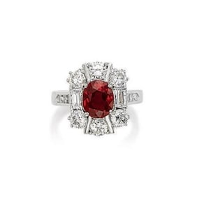 2ct Pigeon Blood Ruby 18Kt Gold Ring