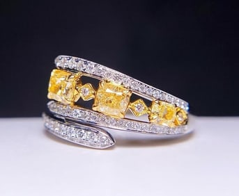 0.98cts Natural Diamond 18Kt Gold Ring