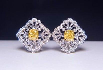 Natural Yellow Diamond 18Kt Gold Earrings