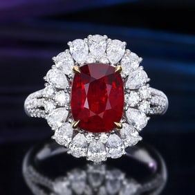 4.1ct Mozambique Pigeon Blood Ruby 18Kt Gold Ring