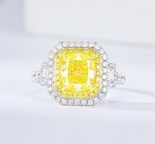 2ct Natural Yellow Diamond 18Kt Gold Ring