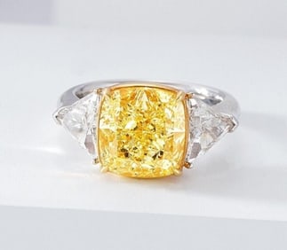 5ct Natural Yellow Diamond 18Kt Gold Ring
