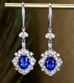 3.5cts Royal Blue Sapphire 18Kt Gold Earrings