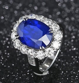 9.6ct Natural Sapphire 18Kt Gold Ring