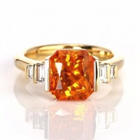 4.85ct Fanta Spessartite 18Kt Gold Ring