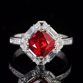 2ct Pigeon Blood Ruby 18Kt Gold Ring