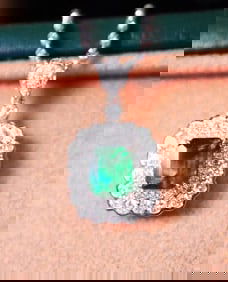 1ct Natural Emerald 18Kt Gold Pendant