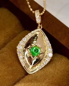 Natural Emerald 18Kt Gold Pendant