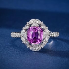 2ct Natural Sapphire 18Kt Gold Ring