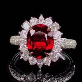 3ct Pigeon Blood Ruby 18Kt Gold Ring