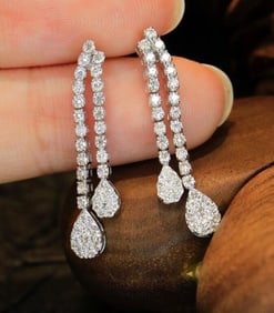 0.7cts Natural Diamond 18Kt Gold Earrings