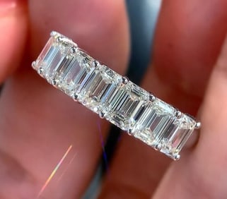 2.1cts Natural Diamond 18Kt Gold Ring