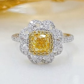 0.75ct Natural Yellow Diamond 18Kt Gold Ring