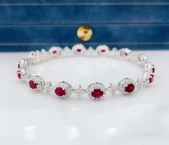 3.35cts Natural Ruby 18Kt Gold Bracelet