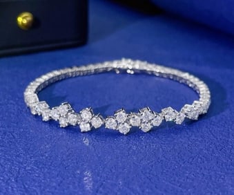 5.05cts Natural Diamond 18Kt Gold Bracelet