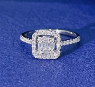 Natural Diamond 18Kt Gold Ring