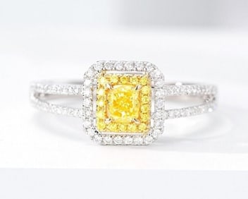 Natural Yellow Diamond 18Kt Gold Ring