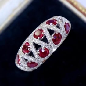 1.35ct Natural Ruby 18Kt Gold Ring