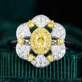 0.5ct Natural Yellow Diamond 18Kt Gold Ring