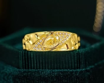 0.55ct Natural Yellow Diamond 18Kt Gold Ring