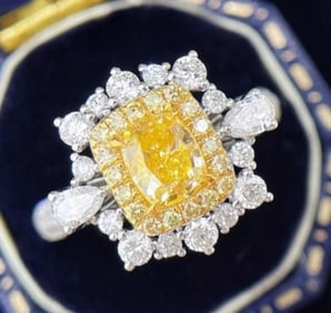 2ct Natural Yellow Diamond 18Kt Gold Ring