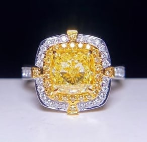 2ct Natural Yellow Diamond 18Kt Gold Ring