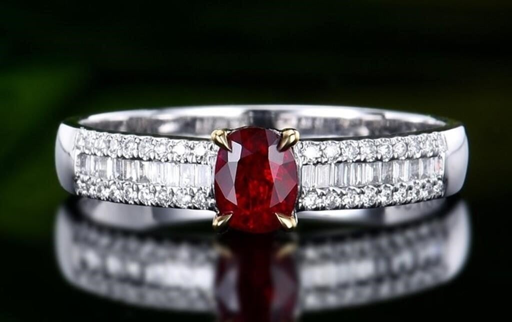 Mozambique Pigeon Blood Ruby 18Kt Gold Ring (1 of 3)