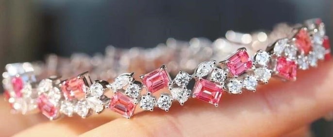 7.8ct Natural Tourmaline Bracelet 18K Gold