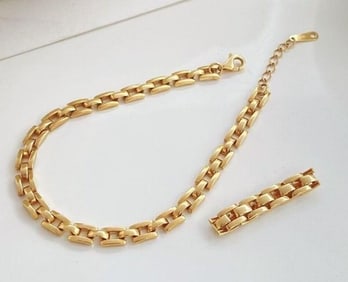 18K Gold Ring and Bracelet