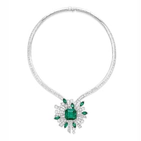 7.5ct Colombian Emerald Necklace 18K Gold