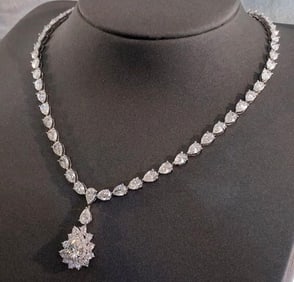25.7ct Natural Diamond Necklace 18K Gold