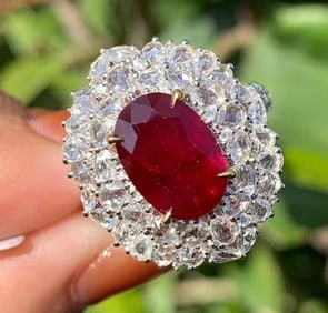 3.3ct Natural Pigeon Blood Ruby Ring 18K Gold