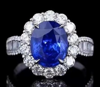 3.8ct Sri Lankan Sapphire 18K Gold Ring
