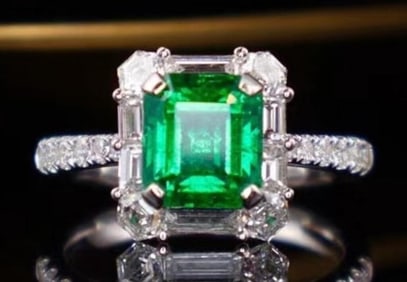 2ct Natural Emerald 18K Gold Ring