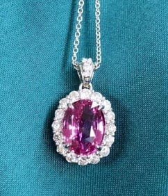 2ct Natural Sapphire 18K Gold Pendant