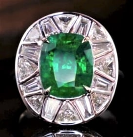 3.5ct Natural Emerald 18K Gold Ring