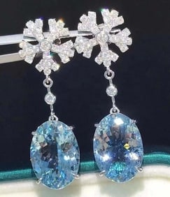 9.4ct Natural Aquamarine 18K Gold Earrings