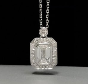 0.5ct Natural Diamond Pendant 18K Gold