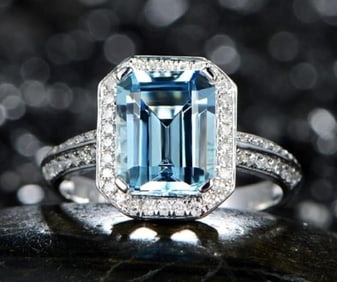 3.5ct Natural Aquamarine 18K Gold Ring
