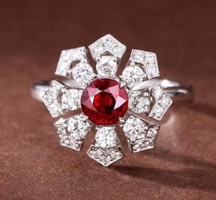 1ct Pigeon Blood Ruby 18K Gold Ring