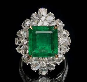 5.5ct Natural Emerald Ring 18K Gold