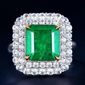 4.5ct Natural Emerald Ring 18K Gold