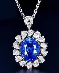 3.2ct Cornflower Sapphire Pendant 18K Gold