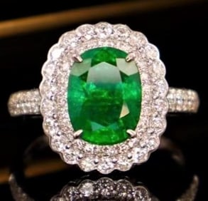 2.7ct Natural Emerald 18K Gold Ring