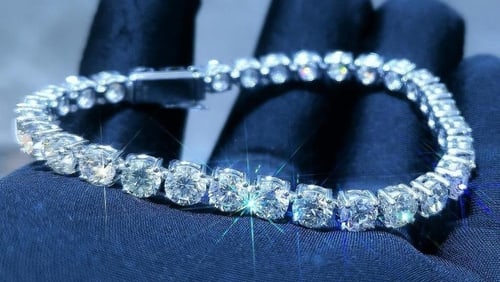 9.5ct Natural Diamond 18K Gold Bracelet